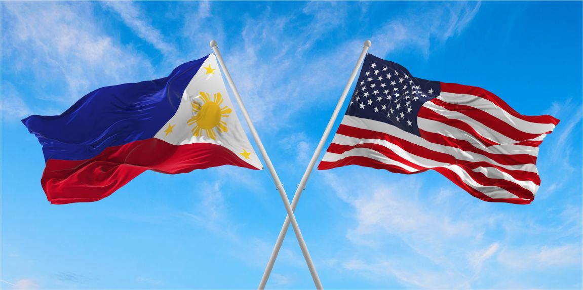 A picture of Philippines flag and American flag crossing each other